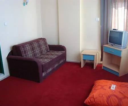 Apart Otel Vesta 2*